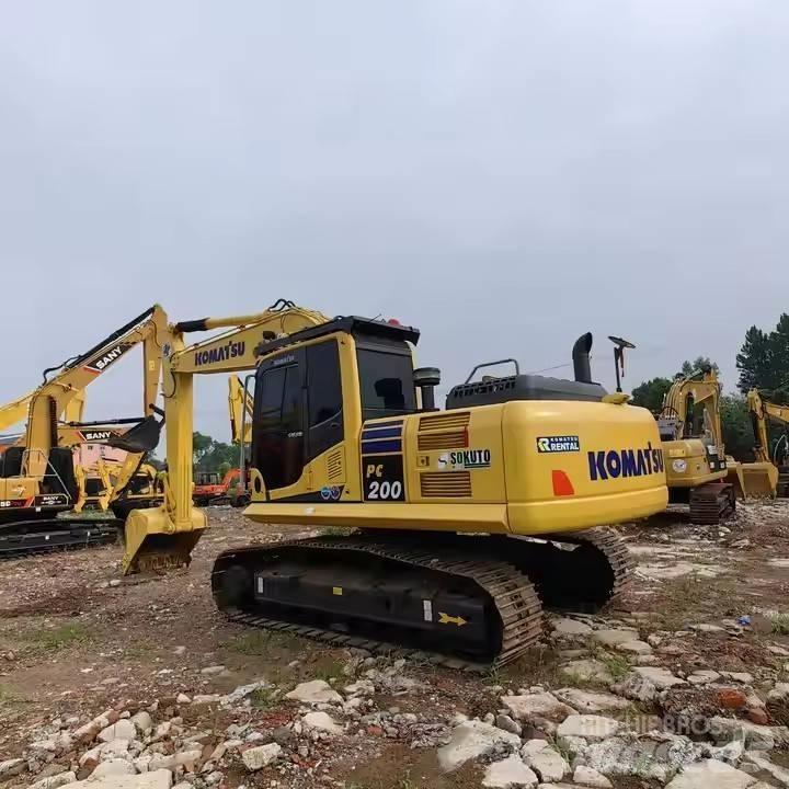 Komatsu PC200 Escavadoras Midi 7t - 12t