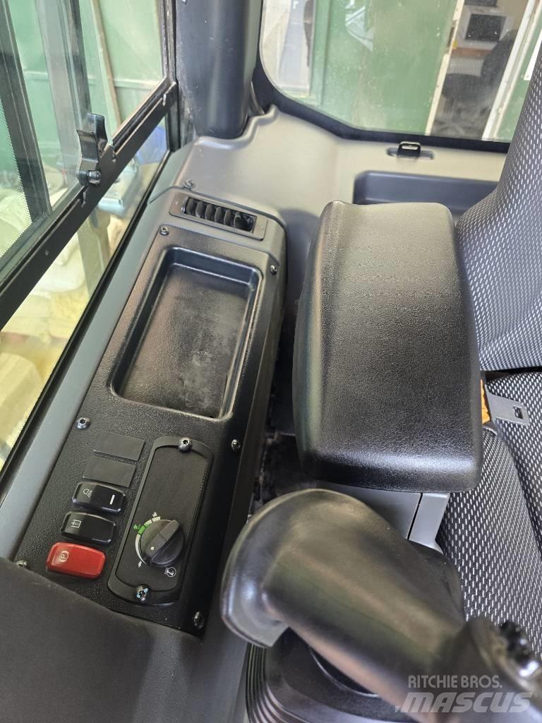 CAT D 3 LGP Dozers - Tratores rastos