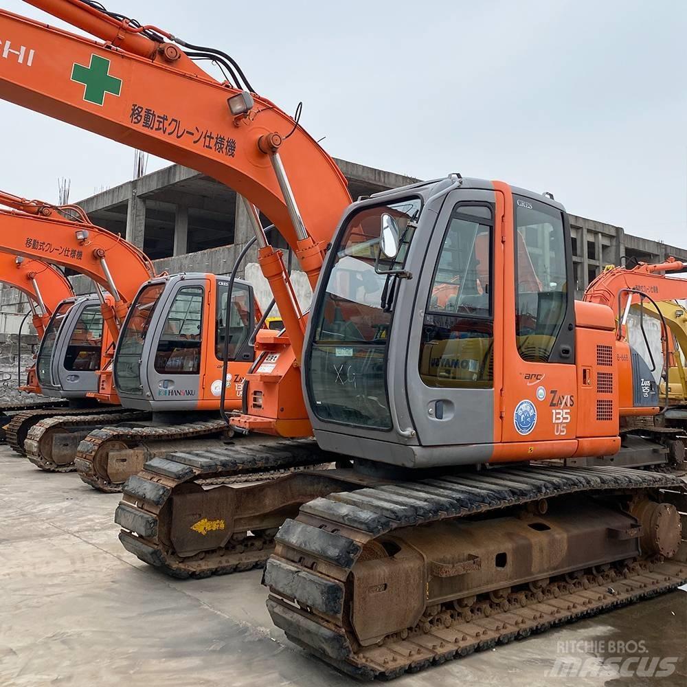 Hitachi 135 Escavadoras de rastos