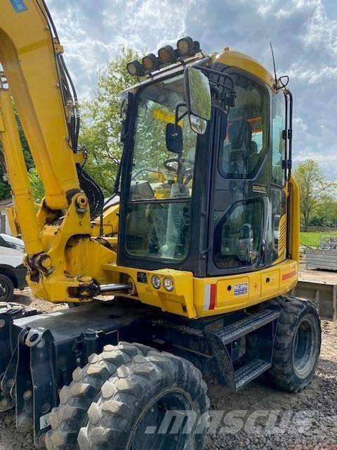 Komatsu PW 98 MR-11 Escavadoras de rodas