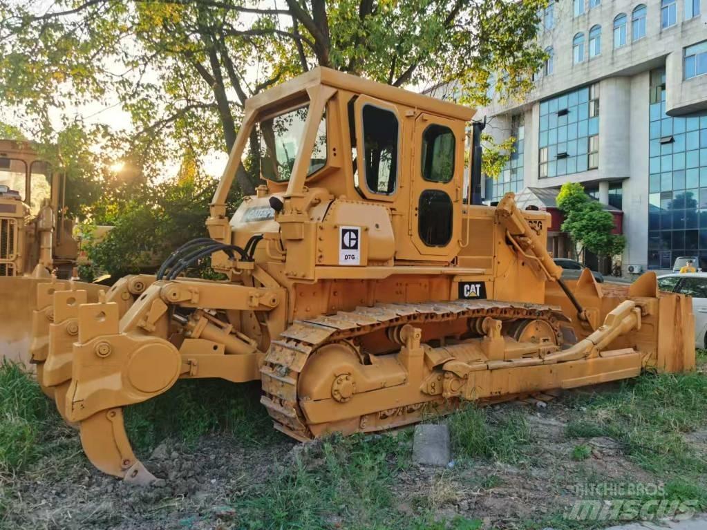 CAT D7G Dozers - Tratores rastos