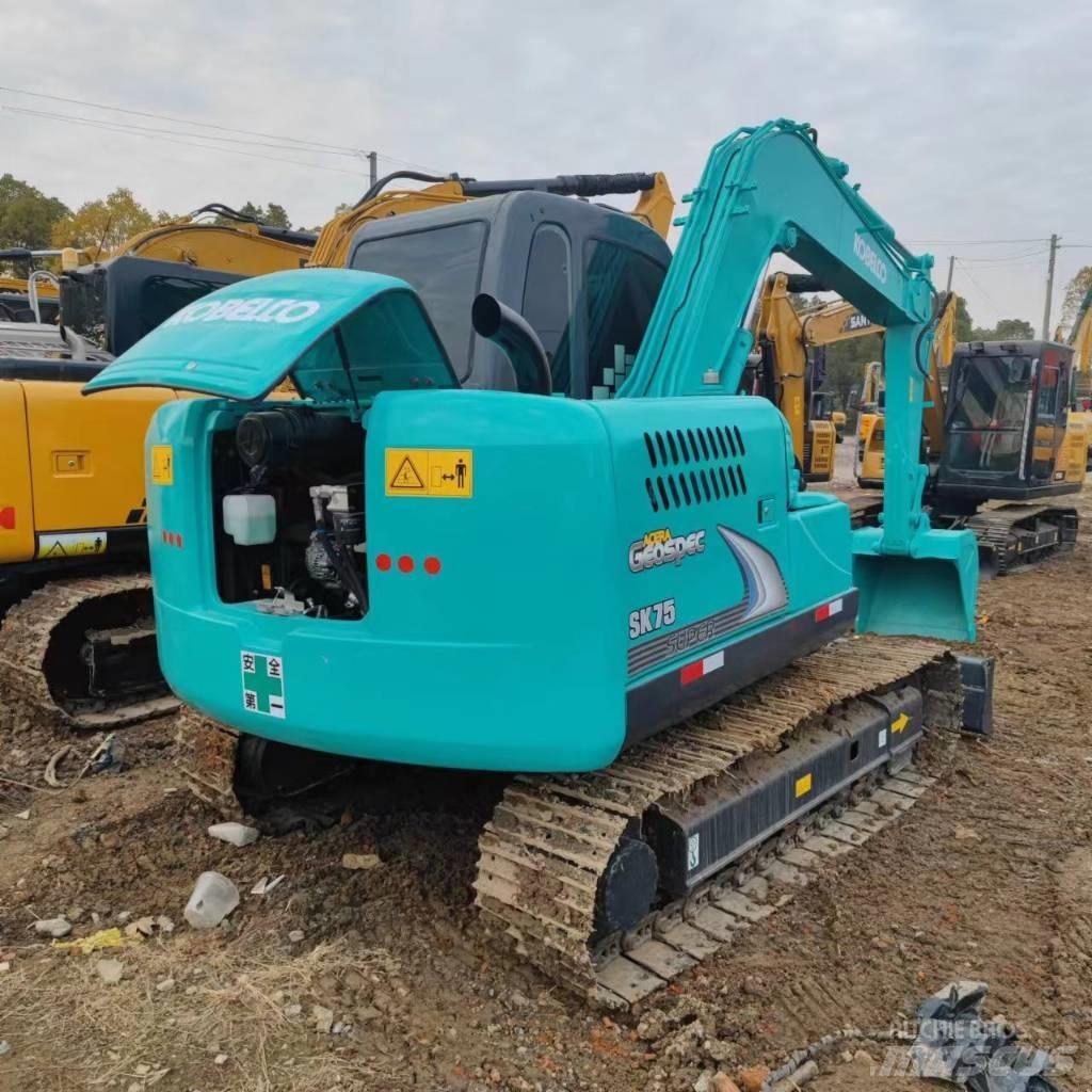 Kobelco SK 75 Escavadoras de rastos