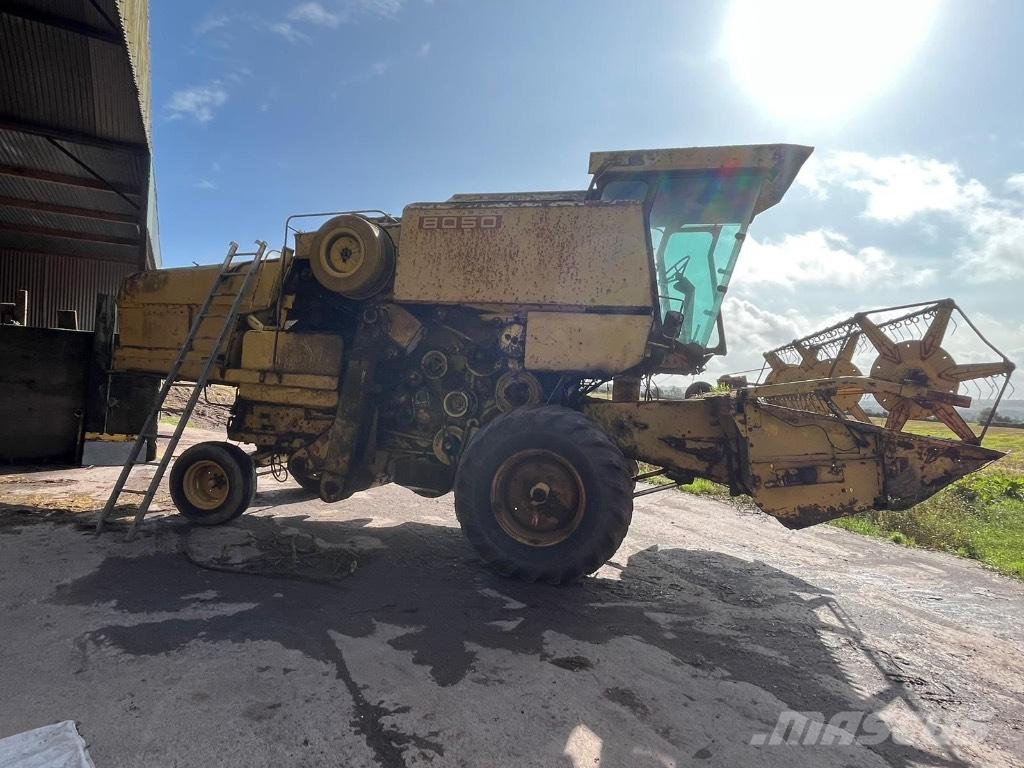 New Holland 8050 Ceifeiras debulhadoras