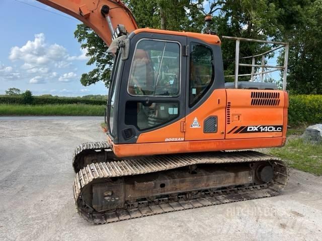 Doosan DX 140 LC Escavadoras de rastos