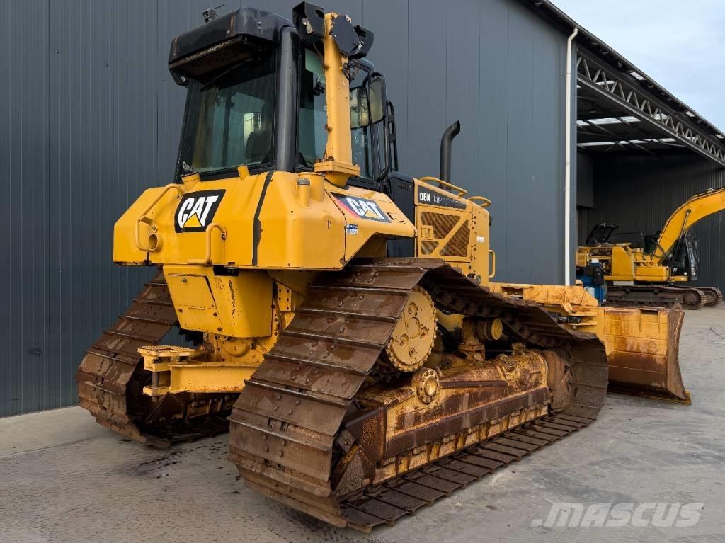 CAT D6N LGP Dozers - Tratores rastos