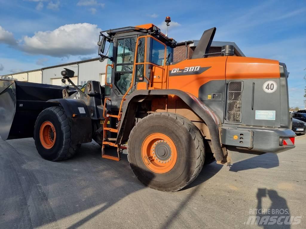 Doosan DL 380-7 Pás carregadoras de rodas