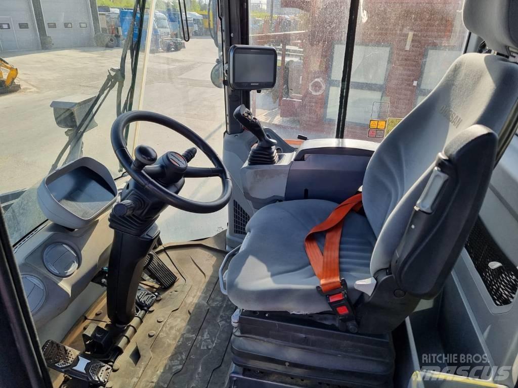 Doosan DL 380-7 Pás carregadoras de rodas