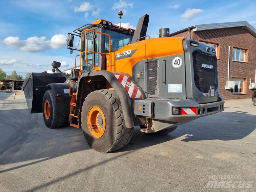 Doosan DL 380-7 Pás carregadoras de rodas