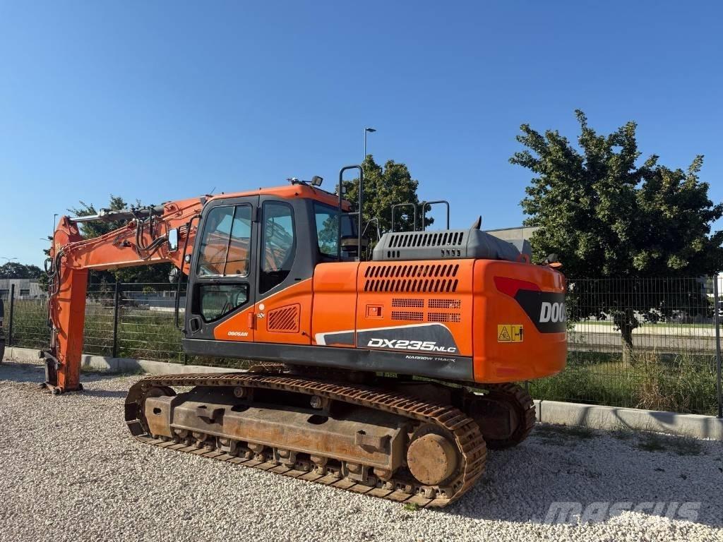 Doosan DX 235 NLC-5 Escavadoras de rastos