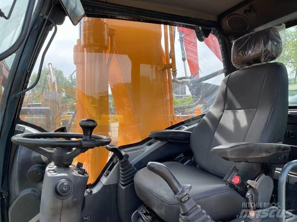 Hyundai R210W-9 Escavadoras de rodas