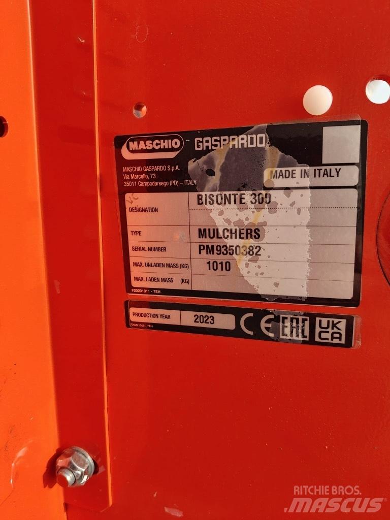 Maschio Bisonte 300 Gadanheiras e cortadores de folhas para pastos