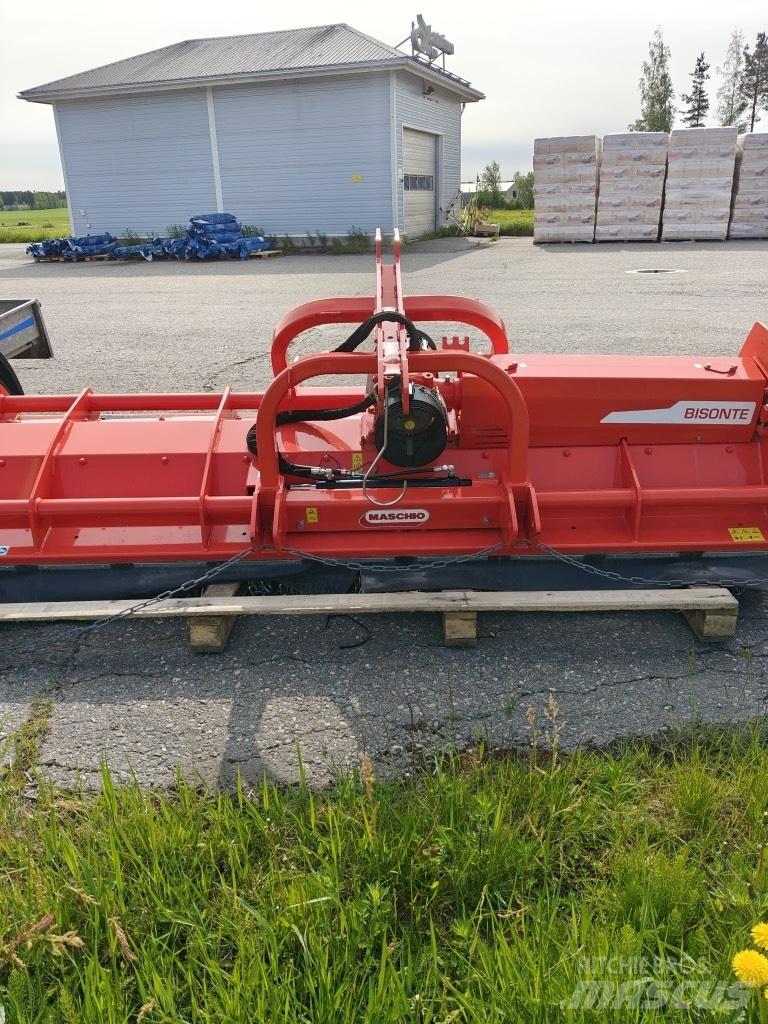 Maschio Bisonte 300 Gadanheiras e cortadores de folhas para pastos