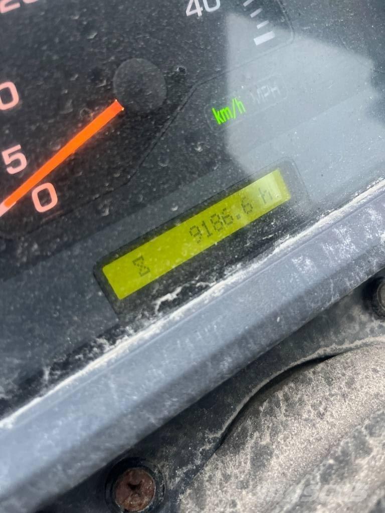 Komatsu WA 250 PZ-5 Pás carregadoras de rodas