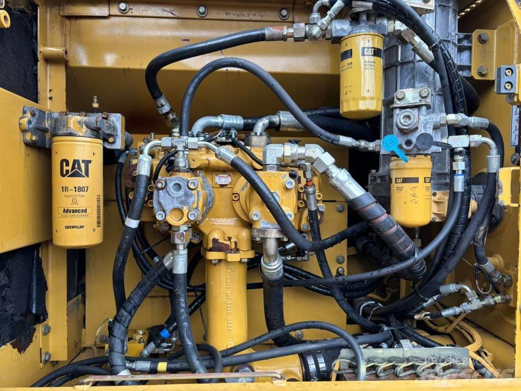 CAT 325 CL Escavadoras de rastos
