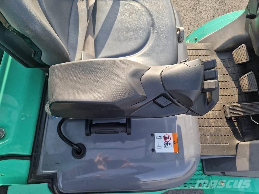 Mitsubishi FD30N Empilhadores Elevadores