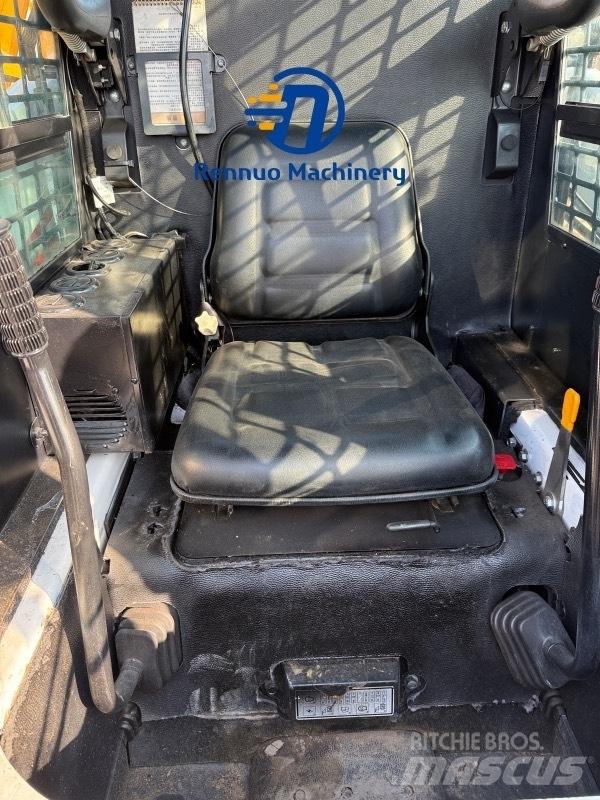 Bobcat S 18 Carregadoras de direcção deslizante