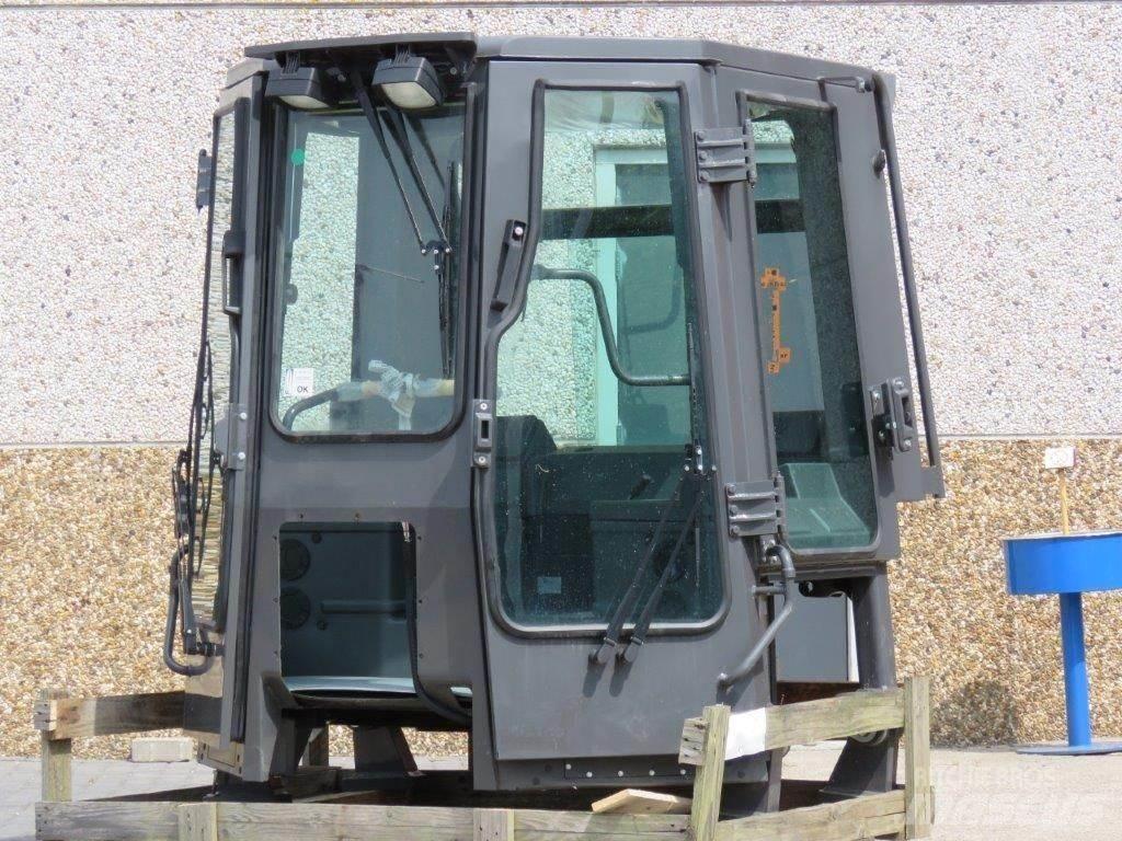 New Holland CE Transportes - Outros
