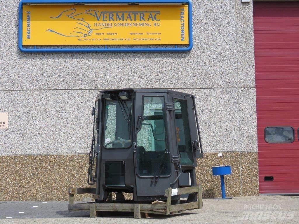 New Holland CE Transportes - Outros
