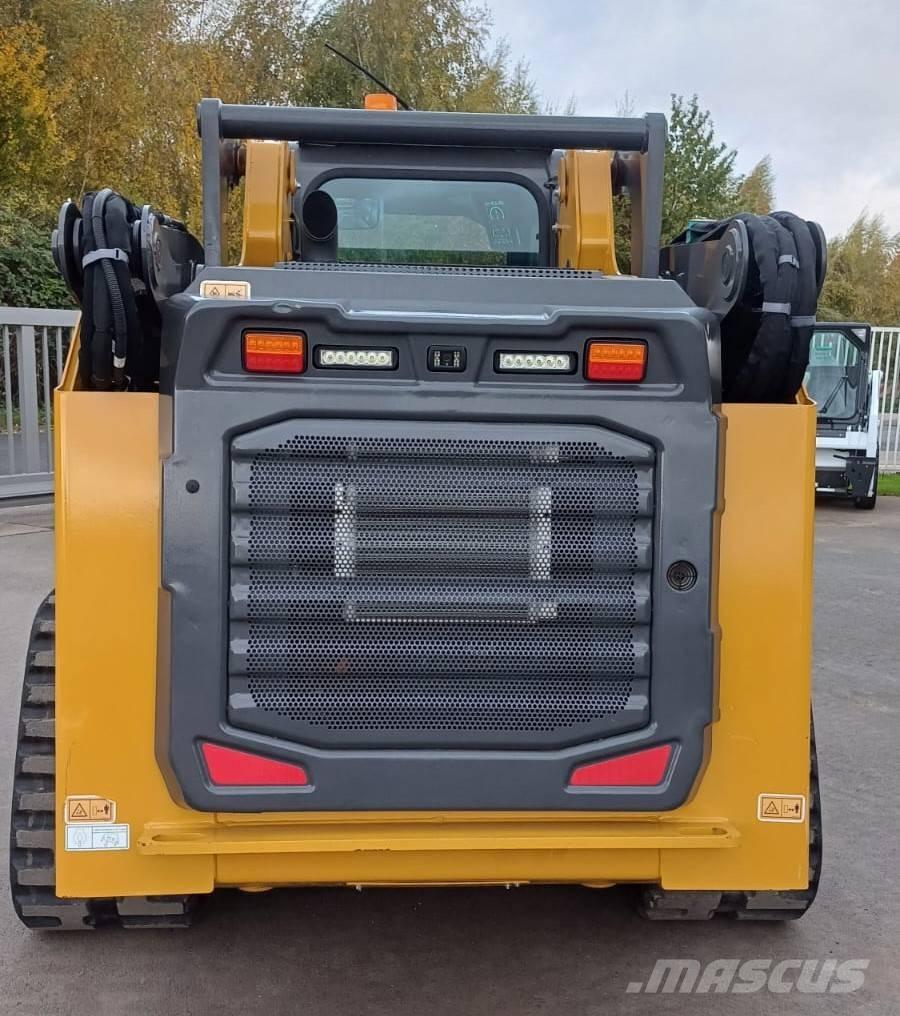 XCMG XC7-TV12 Pás Carregadoras de rastos