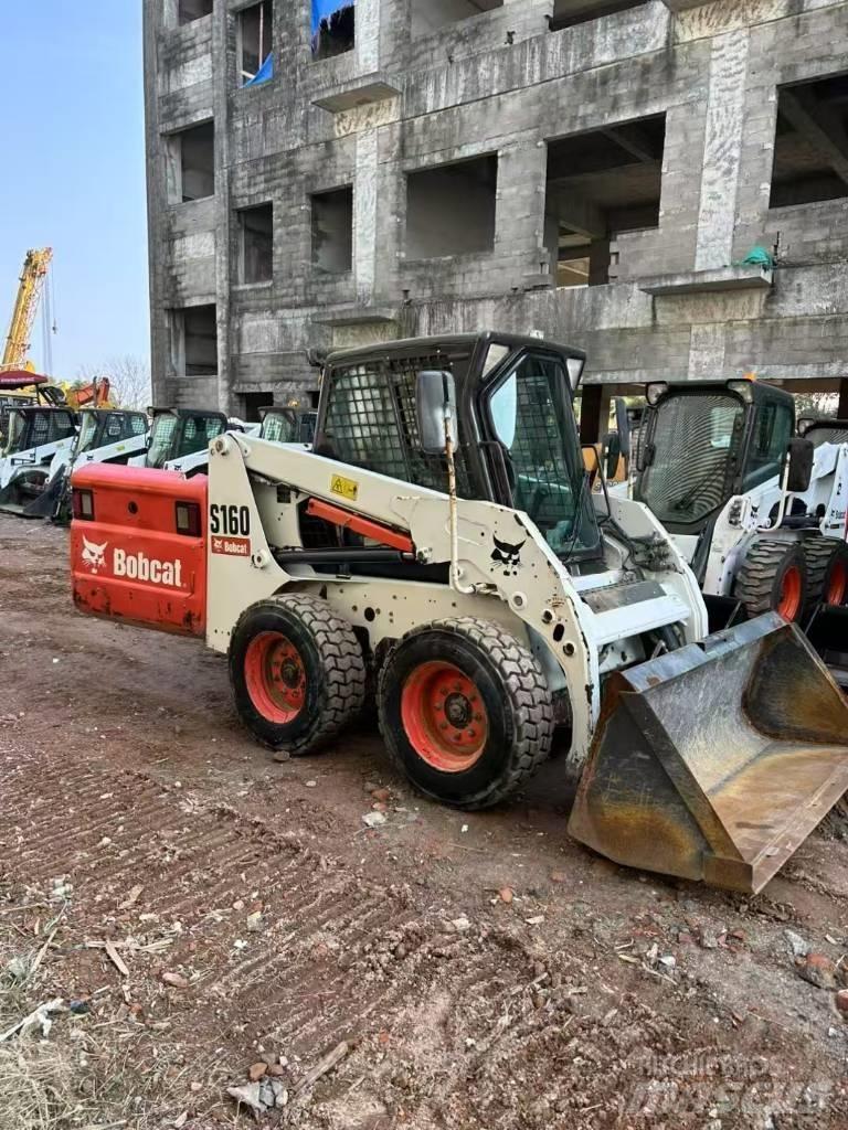 Bobcat S 160 Carregadoras de direcção deslizante