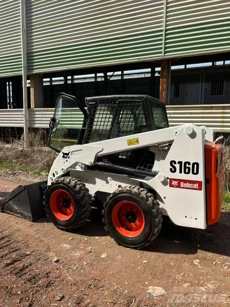 Bobcat S 160 Carregadoras de direcção deslizante