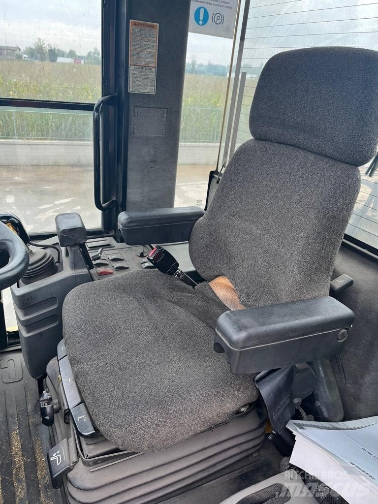 CAT 928 G Pás carregadoras de rodas