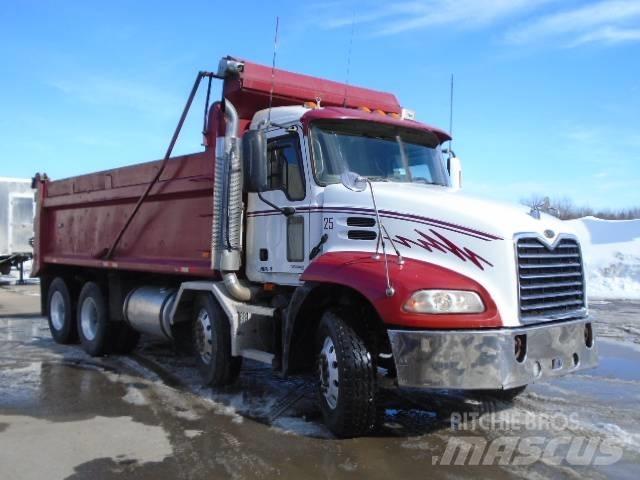 Mack CX 613 Camiões basculantes