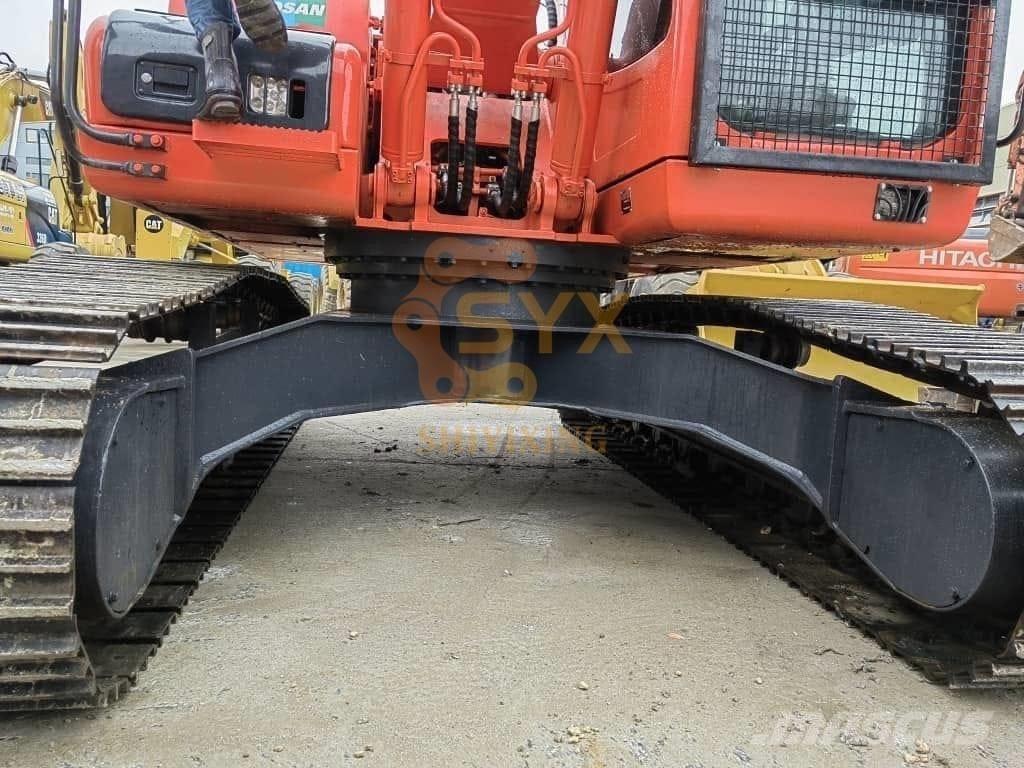 Doosan DX 225 LC Escavadoras de rastos