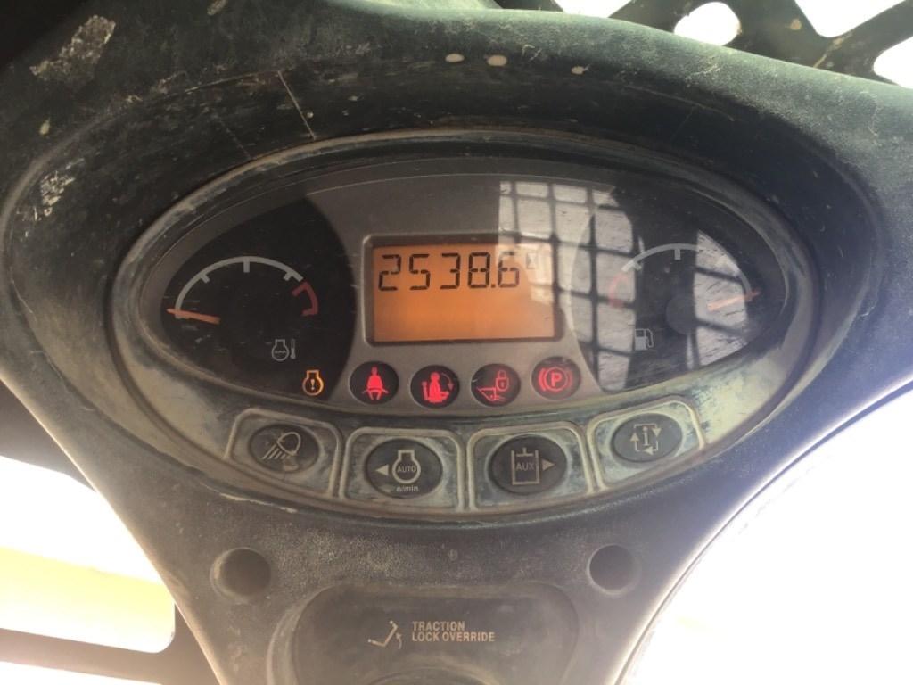 Bobcat T590 Carregadoras de direcção deslizante