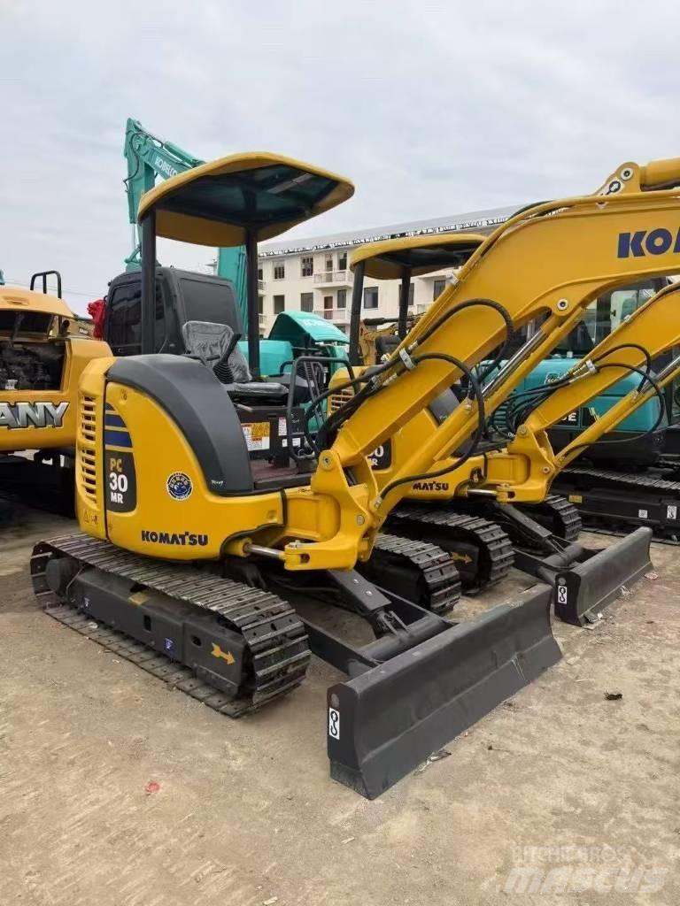 Komatsu 30 Escavadoras de rastos