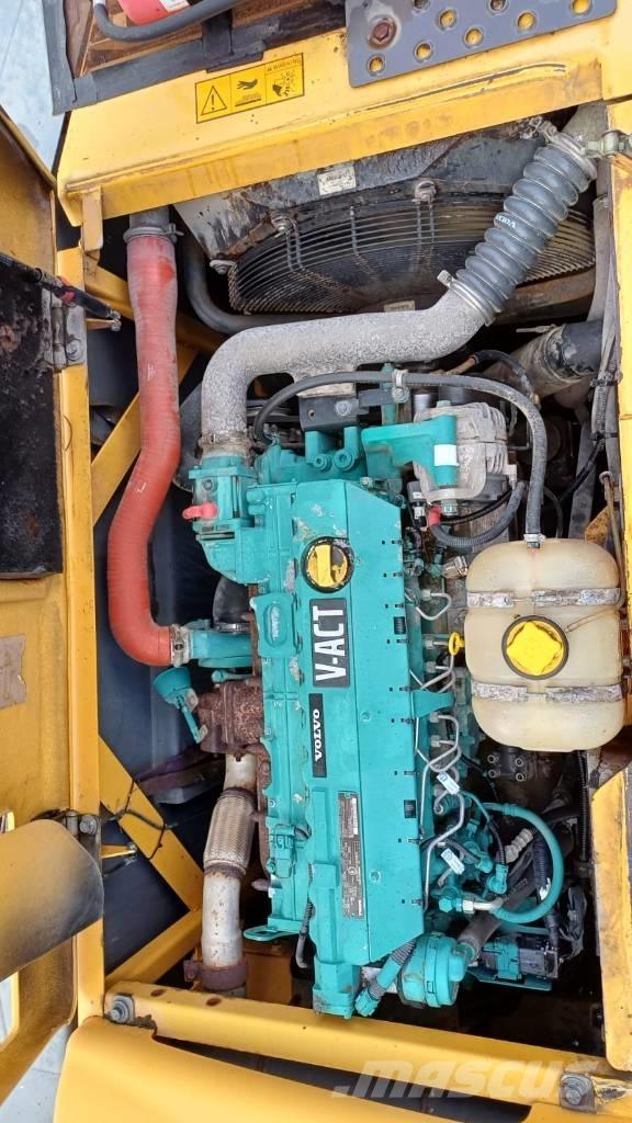 Volvo EC 180 C L Escavadoras de rastos
