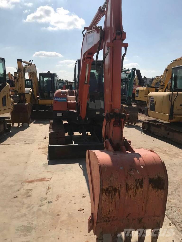 Doosan dx60 Escavadoras de rastos