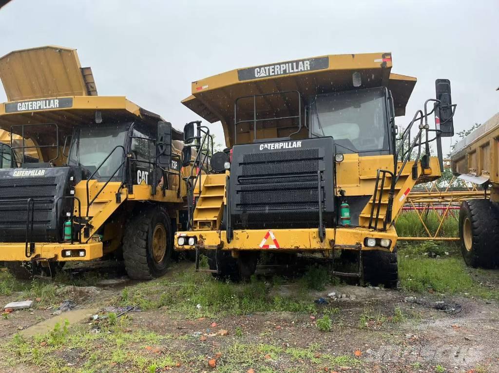 CAT 773 F Camiőes dumper basculantes rígidos