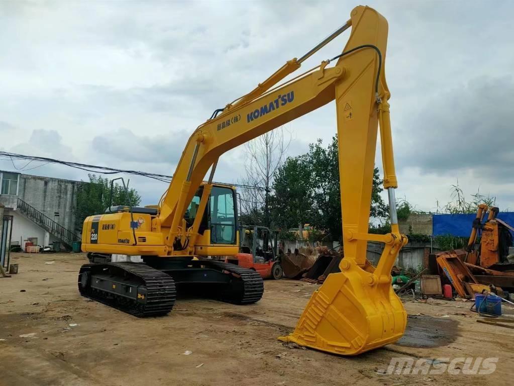Komatsu PC 220-7 Escavadoras de rastos