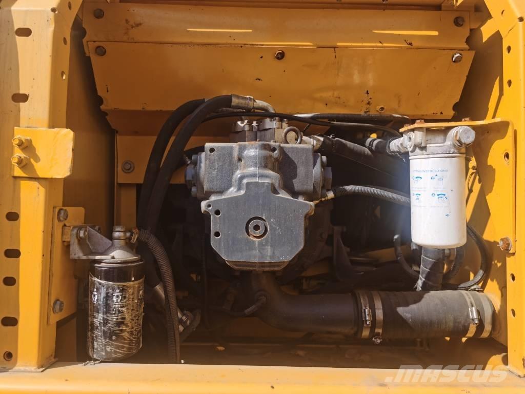 Komatsu PC 220-7 Escavadoras de rastos