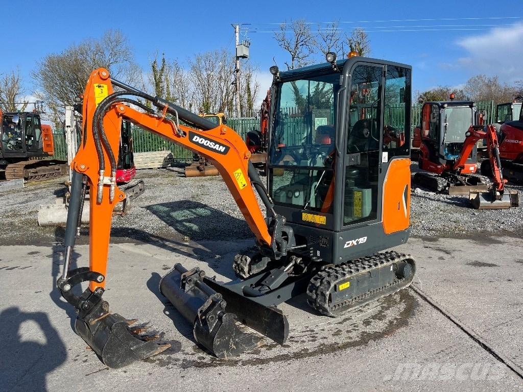 Doosan DX 19 Mini Escavadoras <7t