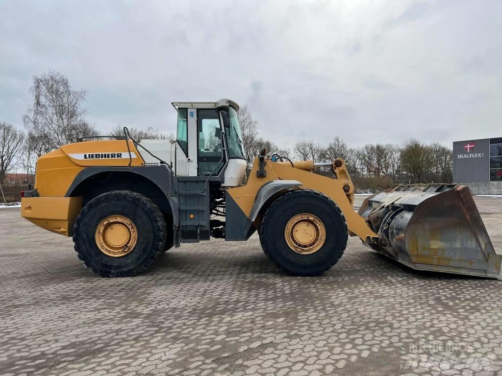 Liebherr 580 Pás carregadoras de rodas