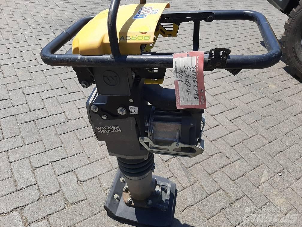 Wacker Neuson AS60e Saltitões