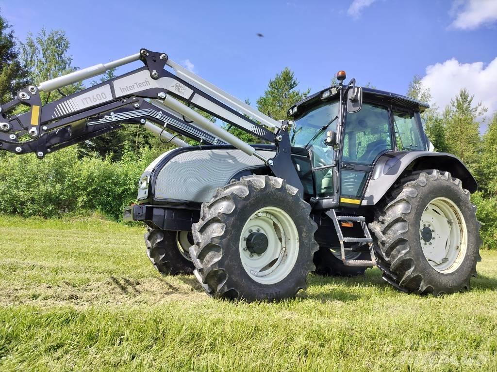Valtra T120 Hitech Tratores Agrícolas usados
