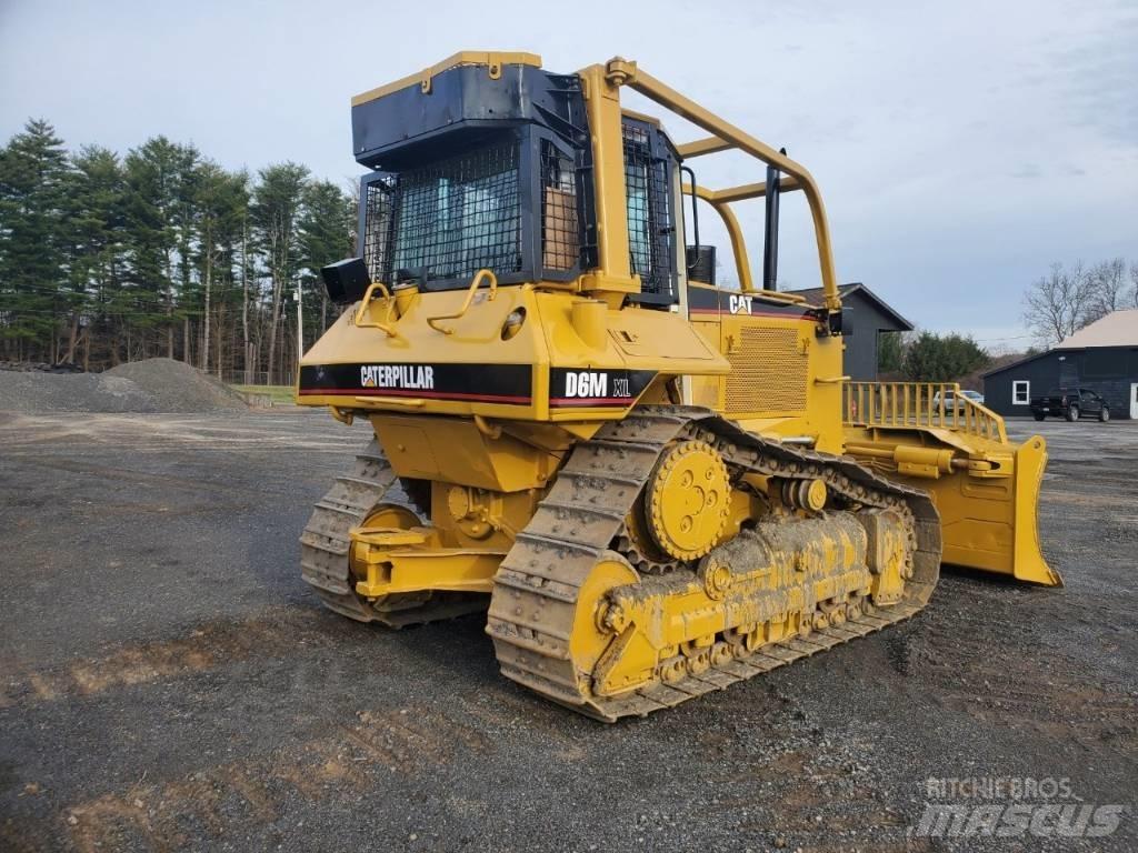CAT D 6 M XL Dozers - Tratores rastos