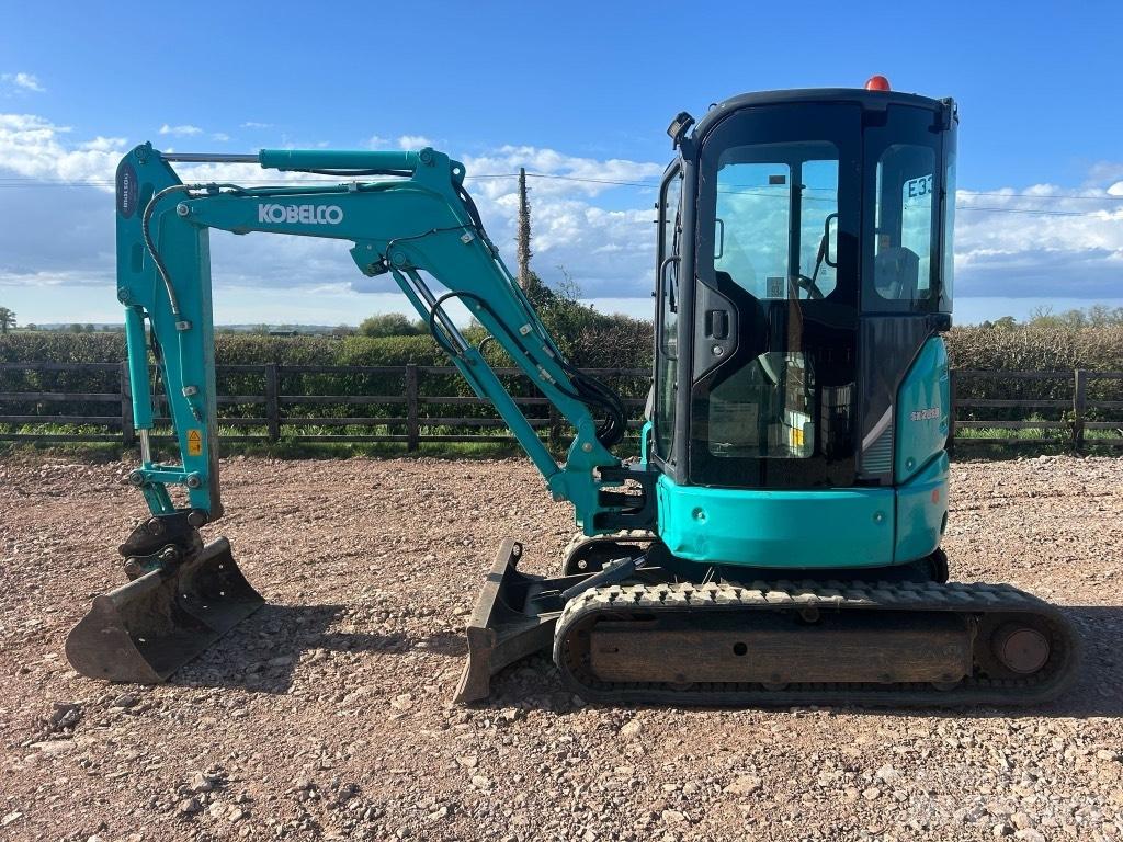Kobelco SK 28 SR Mini Escavadoras <7t