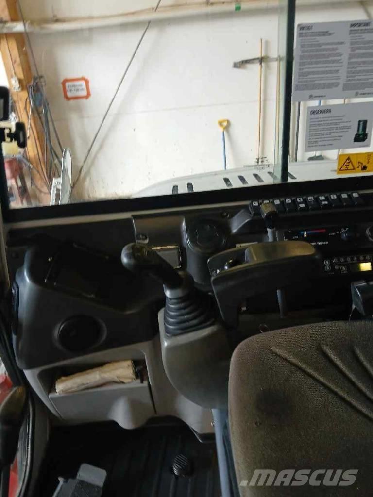 Takeuchi TB 260 Mini Escavadoras <7t