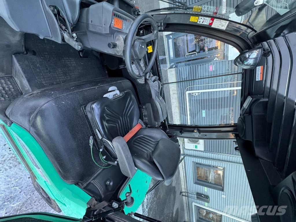 Mitsubishi FD25N3 Empilhadores Diesel