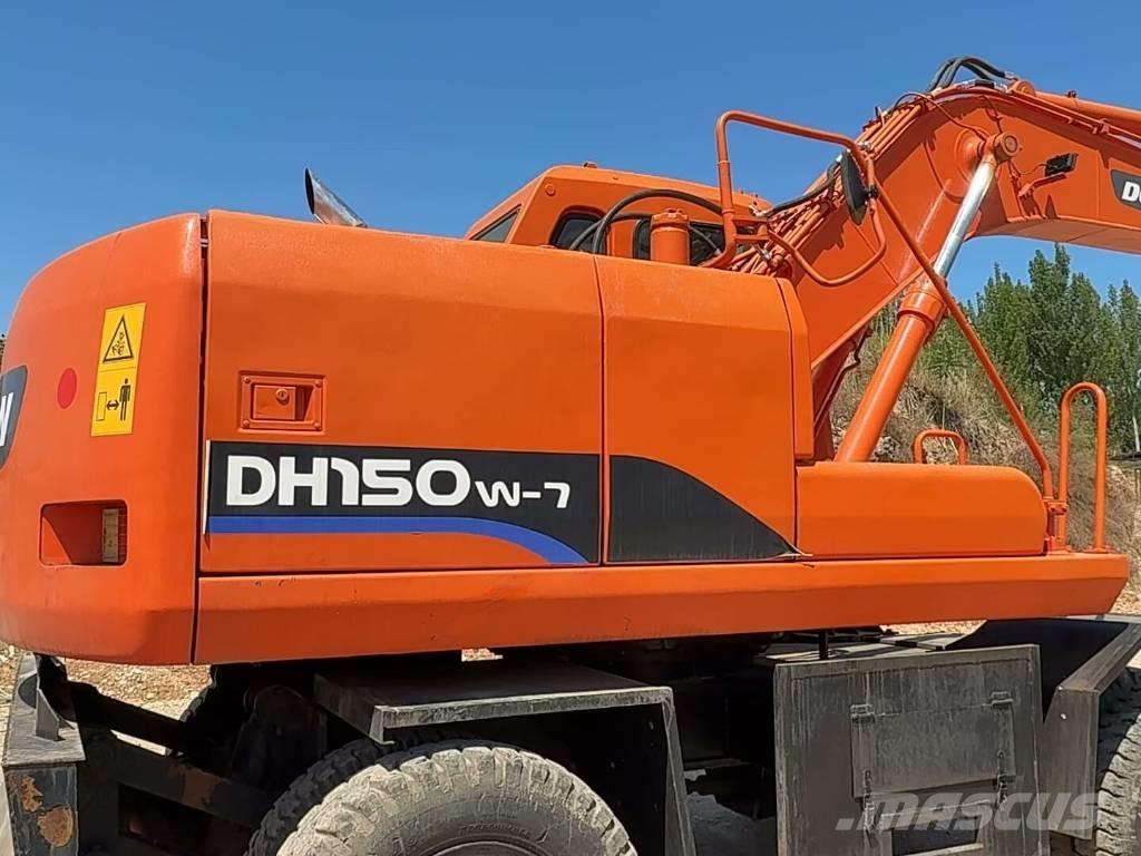 Doosan DH150 W-7 Escavadoras de rodas