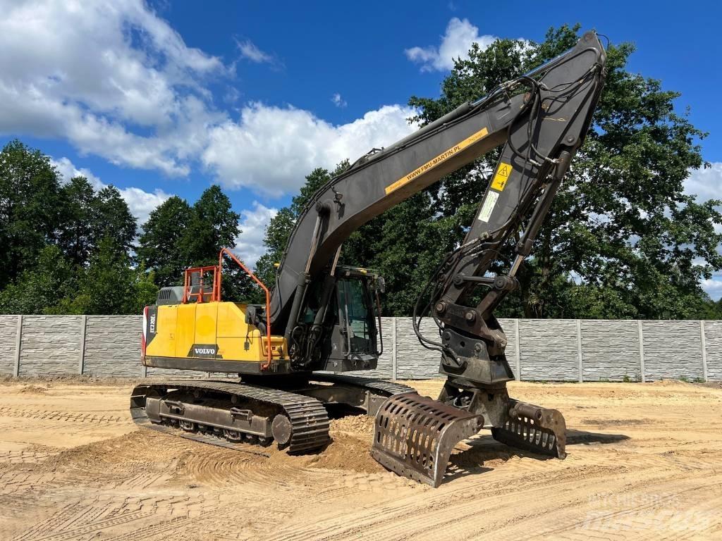 Volvo EC 220 DL Escavadoras de rastos