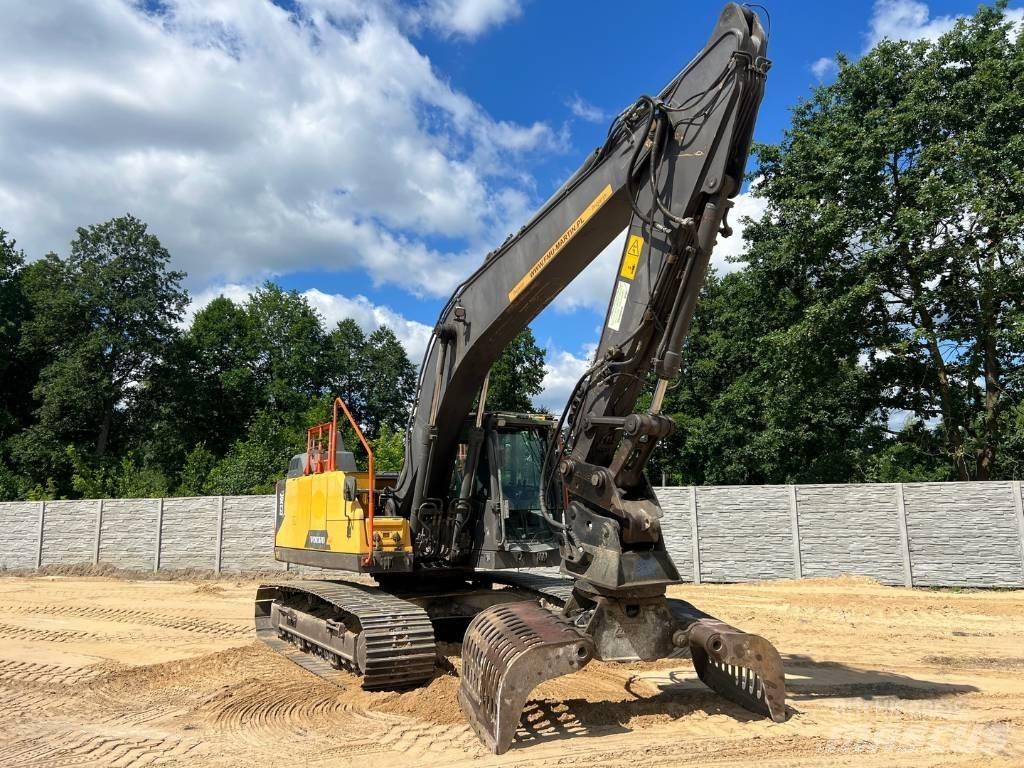 Volvo EC 220 DL Escavadoras de rastos