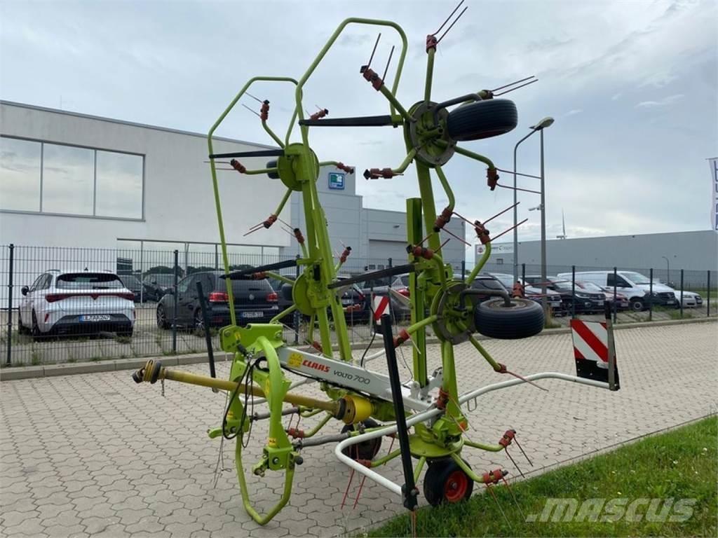 CLAAS VOLTO 700 Ancinho virador