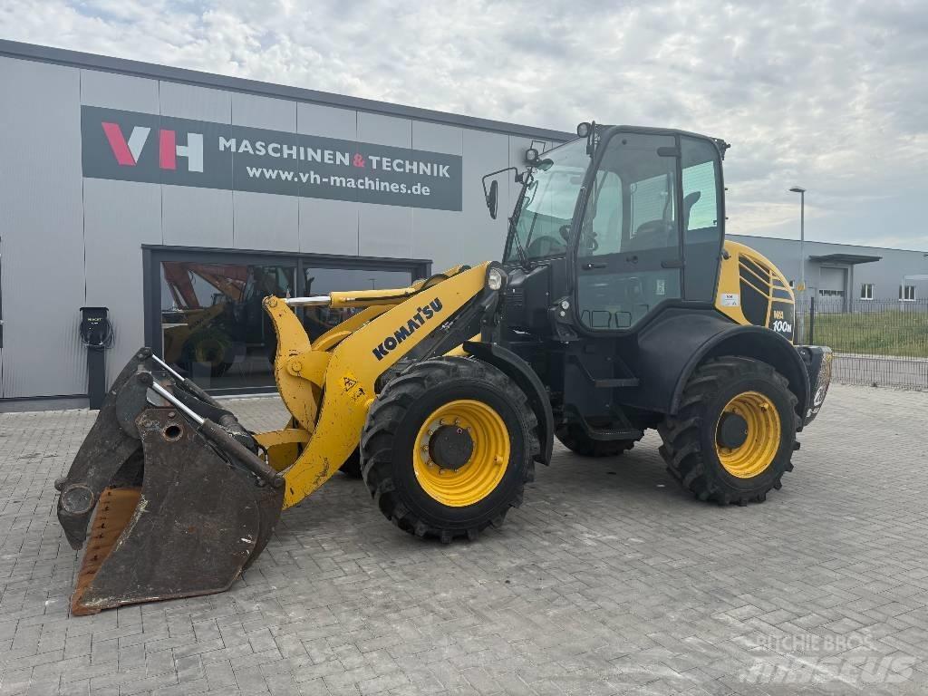 Komatsu WA 100 M-7 Pás carregadoras de rodas