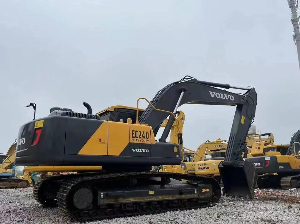 Volvo EC 240 Escavadoras de rastos