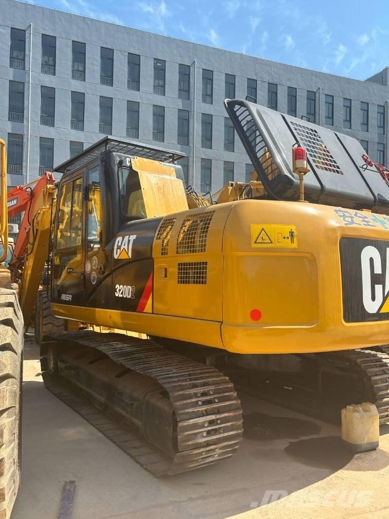 CAT 320D Escavadoras de rastos